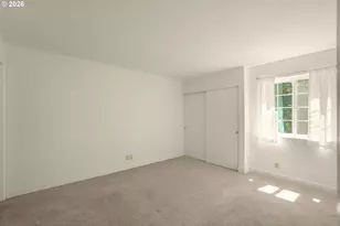 2417 SW Nebraska St, Portland, OR 97239 - Photo 11