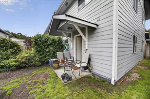 1150 Hemlock St, Florence, OR 97439 - Photo 21