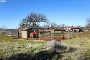 206 Old Mountain Rd, Goldendale, WA 98620 - Photo 39