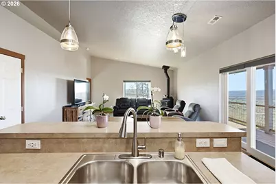 206 Old Mountain Rd, Goldendale, WA 98620 - Photo 13