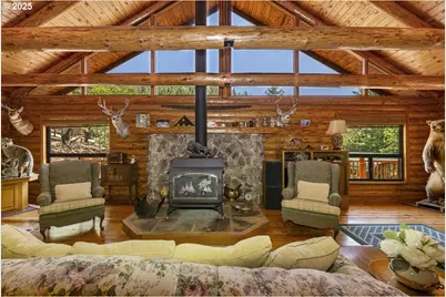 5361 Hwy 238 Hwy, Jacksonville, OR 97530 - Photo 13