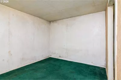 1704 10th Ave, Longview, WA 98632 - Photo 25