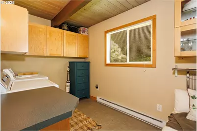 10252 Lakeview Dr, Birkenfeld, OR 97016 - Photo 15