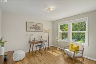 8906 NE Beech St, Portland, OR 97220 - Photo 17