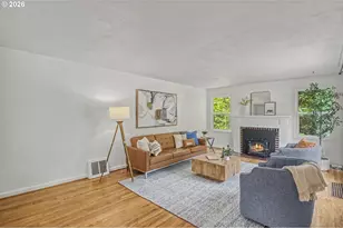 8906 NE Beech St, Portland, OR 97220 - Photo 7