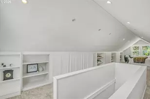 8906 NE Beech St, Portland, OR 97220 - Photo 19