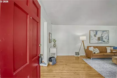 8906 NE Beech St, Portland, OR 97220 - Photo 3