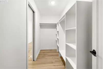 142 NE 128th Ave, Portland, OR 97230 - Photo 19