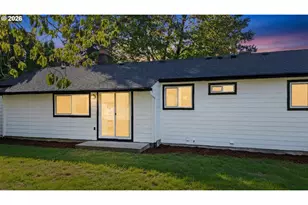 142 NE 128th Ave, Portland, OR 97230 - Photo 43