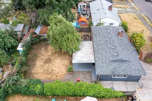 12020 NE Thompson St, Portland, OR 97220 - Photo 35