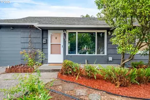12020 NE Thompson St, Portland, OR 97220 - Photo 3