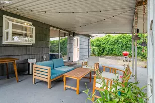 12020 NE Thompson St, Portland, OR 97220 - Photo 25