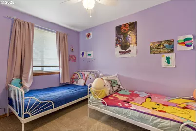 492 S Donna Dr, Newberg, OR 97132 - Photo 17