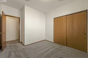 438 SE 71st Pl, Hillsboro, OR 97123 - Photo 25