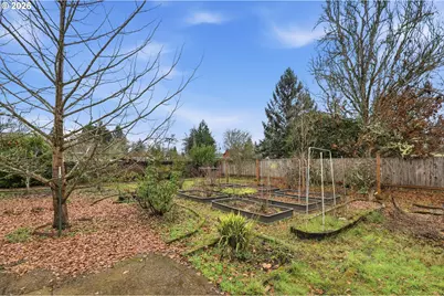 2710 NW Garfield Ave, Corvallis, OR 97330 - Photo 41