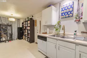 3577 Concord St, Eugene, OR 97402 - Photo 11