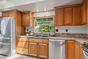 3000 Gilham Rd, Eugene, OR 97408 - Photo 13