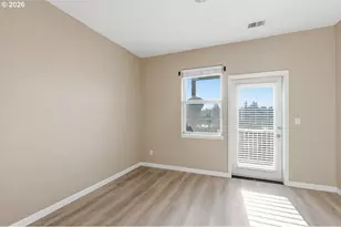 13262 SW Commonwealth Ln, Beaverton, OR 97005 - Photo 5