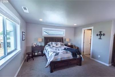 993 Tyson Ln, Eugene, OR 97404 - Photo 21