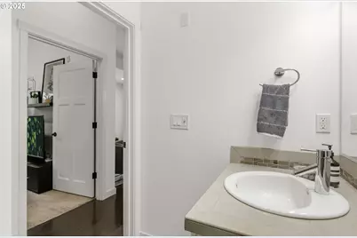 13875 SW Meridian St, Beaverton, OR 97005 - Photo 25