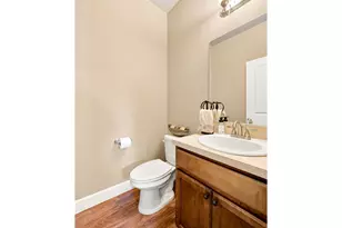 37927 Cascadia Village Dr, Sandy, OR 97055 - Photo 13