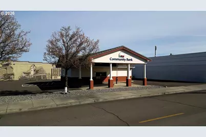 504 N Main St, Milton-Freewater, OR 97862 - Photo 1