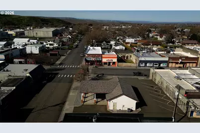 504 N Main St, Milton-Freewater, OR 97862 - Photo 11