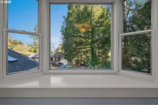 8409 SW Capitol Hwy, Portland, OR 97219 - Photo 9