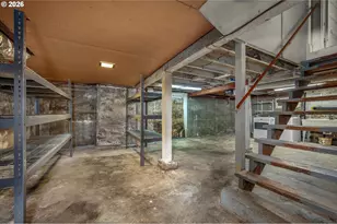 8409 SW Capitol Hwy, Portland, OR 97219 - Photo 27