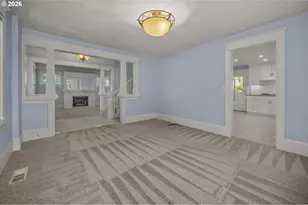 8409 SW Capitol Hwy, Portland, OR 97219 - Photo 7