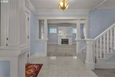 8409 SW Capitol Hwy, Portland, OR 97219 - Photo 5