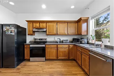 3349 SE 143rd Ave, Portland, OR 97236 - Photo 33