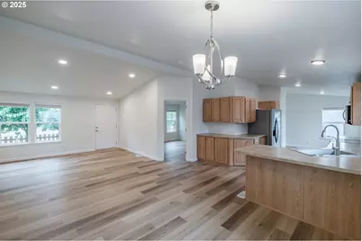 2110 NE Willamette Ave, Albany, OR 97321 - Photo 17