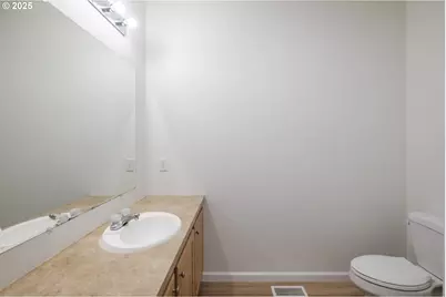 2110 NE Willamette Ave, Albany, OR 97321 - Photo 27