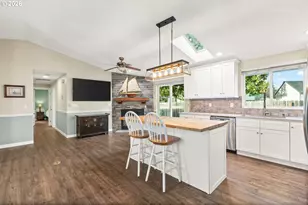 21140 NW Cannes Dr, Portland, OR 97229 - Photo 9