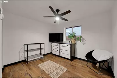 645 Riley Way, Harrisburg, OR 97446 - Photo 25