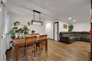 645 Riley Way, Harrisburg, OR 97446 - Photo 11