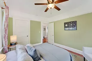 5742 N Commercial Ave, Portland, OR 97217 - Photo 25