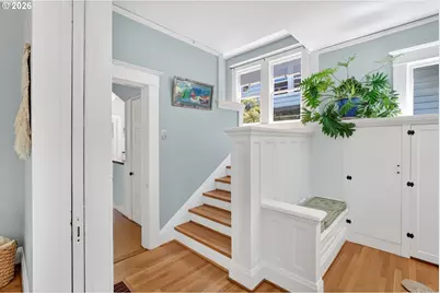 5742 N Commercial Ave, Portland, OR 97217 - Photo 7