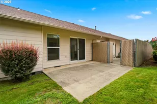 383 NE Fircrest Pl, McMinnville, OR 97128 - Photo 27