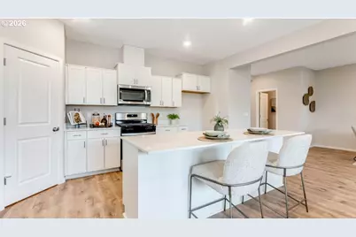 9456 SE 162nd Ave, Happy Valley, OR 97086 - Photo 5