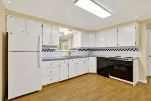 2088 Oak St, West Linn, OR 97068 - Photo 27