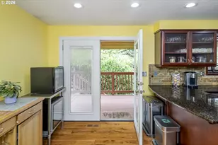 1370 SE Eastwood Ct, Milwaukie, OR 97267 - Photo 17