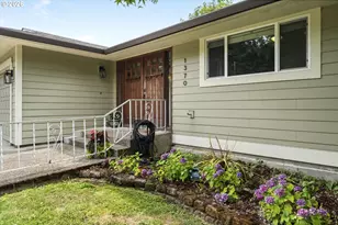 1370 SE Eastwood Ct, Milwaukie, OR 97267 - Photo 3