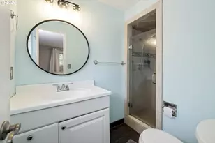 1370 SE Eastwood Ct, Milwaukie, OR 97267 - Photo 21