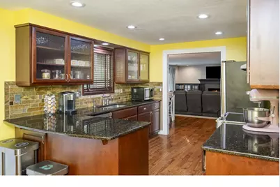 1370 SE Eastwood Ct, Milwaukie, OR 97267 - Photo 13