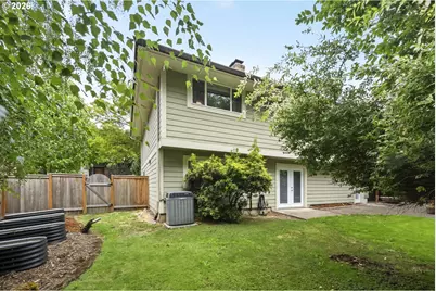 1370 SE Eastwood Ct, Milwaukie, OR 97267 - Photo 43
