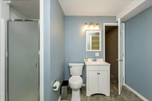 1370 SE Eastwood Ct, Milwaukie, OR 97267 - Photo 37