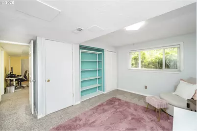 1370 SE Eastwood Ct, Milwaukie, OR 97267 - Photo 33