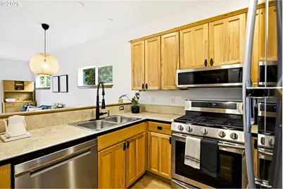 5123 SE 48th Ave, Portland, OR 97206 - Photo 9